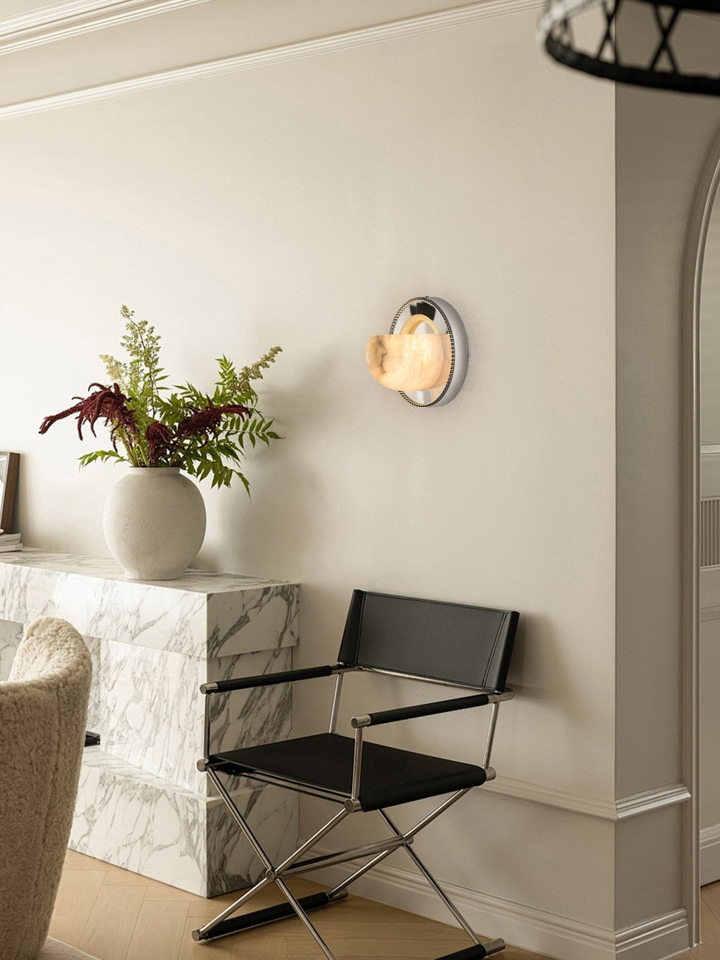 Настінний світильник Orbit Pearl Alabaster