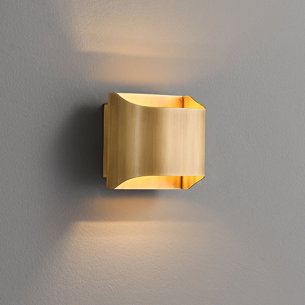 Настінний світильник Leclerc Brass