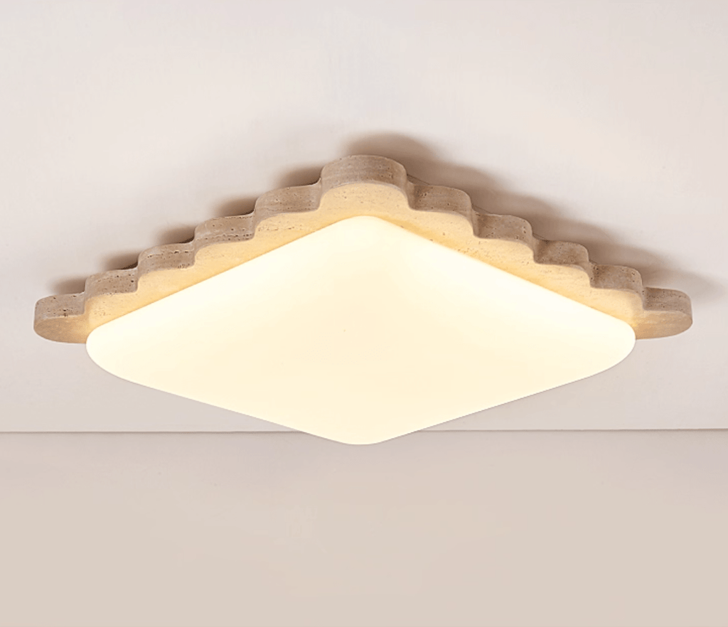 Потолочный светильник из травертина Scallop Edge