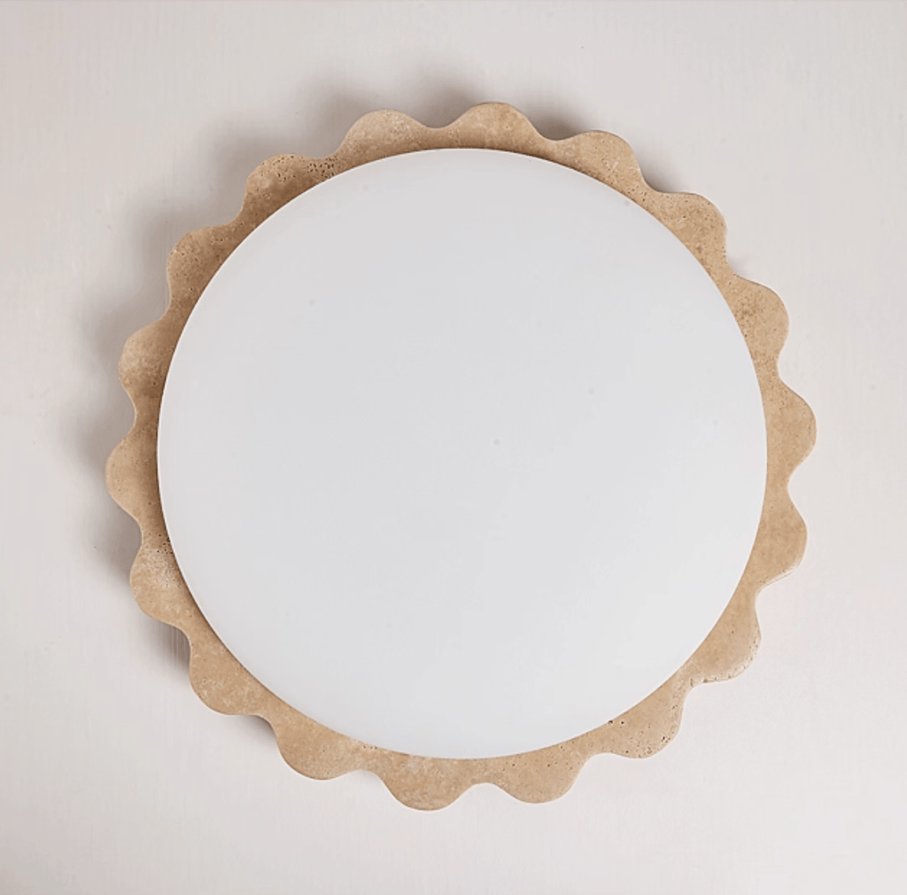 Потолочный светильник из травертина Scallop Edge
