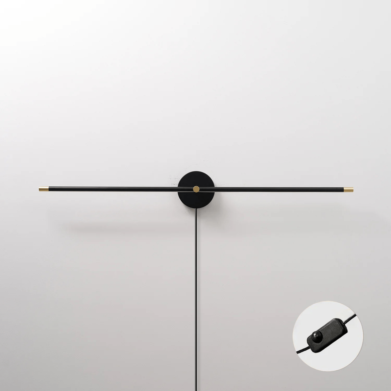 Minimalist Linear LED Plug - in Wall Lamp - DEPRIMO