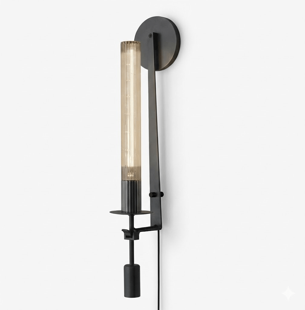French Classicism Plug - in Wall Lamp - Vakkerlight