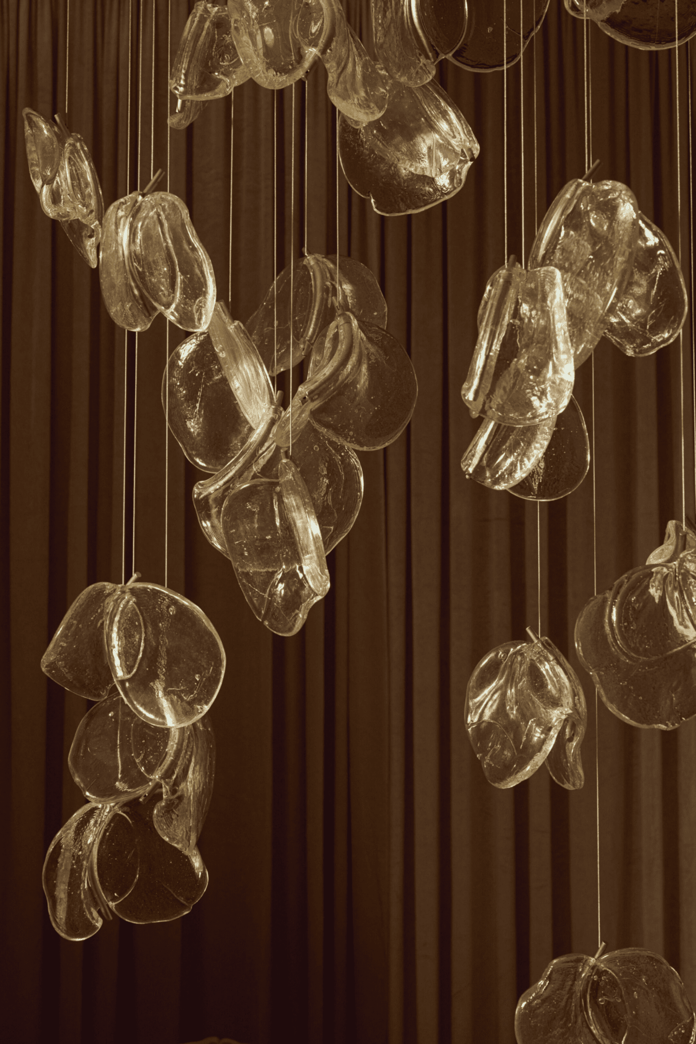 Підвісний світильник Luminous Glass Petals
