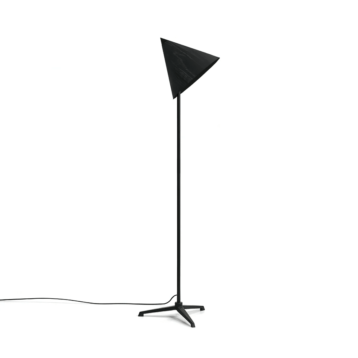 Vero Wood Floor Lamp - Vakkerlight