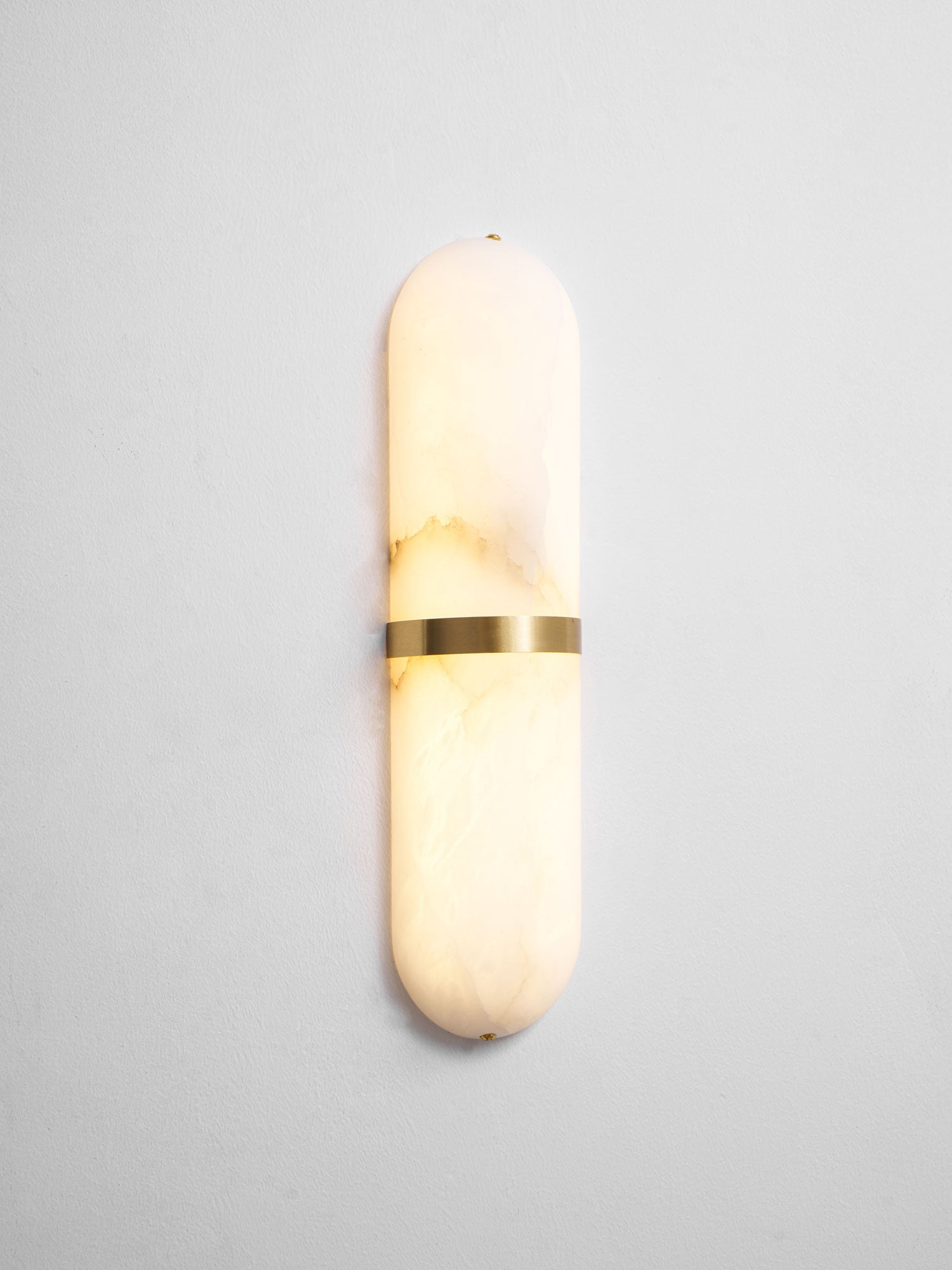 Настінний світильник Alabaster Pill