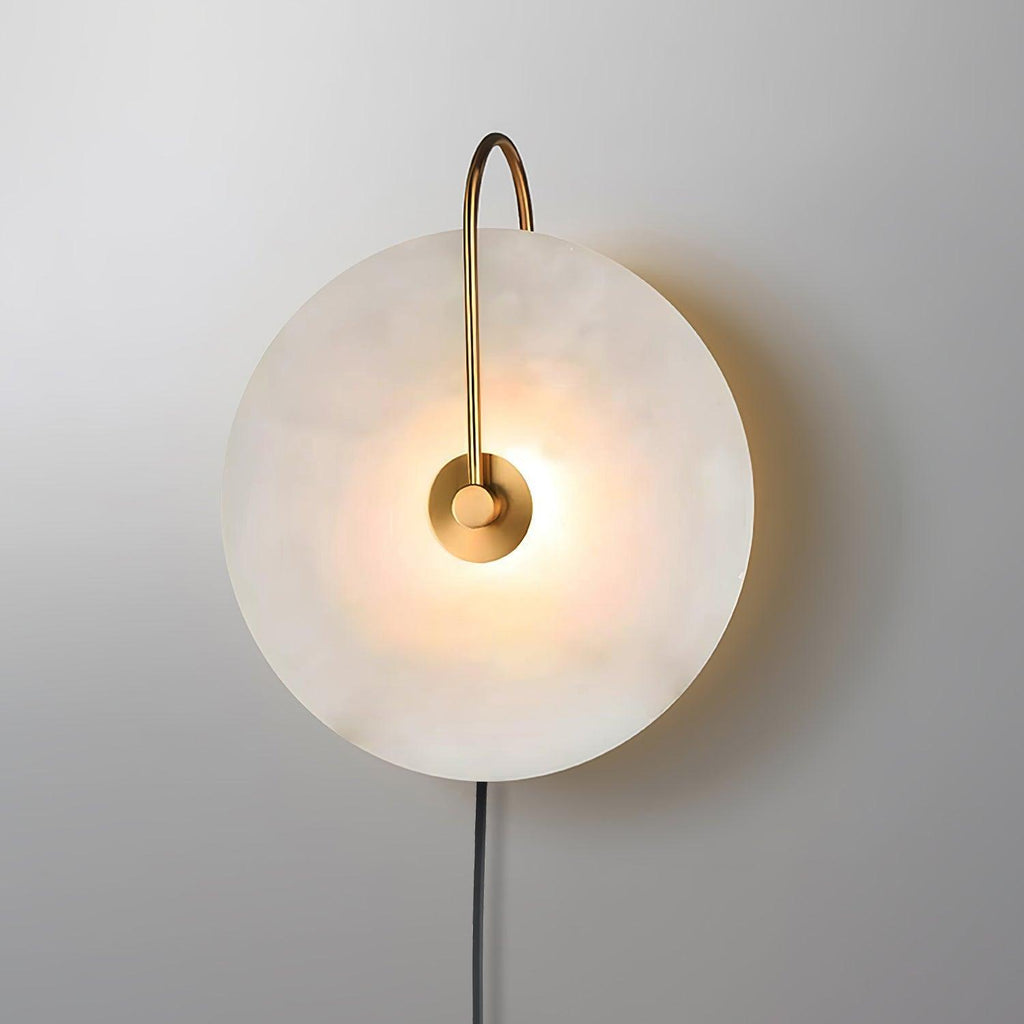 Настінний світильник Alabaster LED, що вмикається в розетку