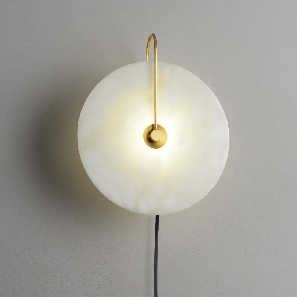 Настінний світильник Alabaster LED, що вмикається в розетку