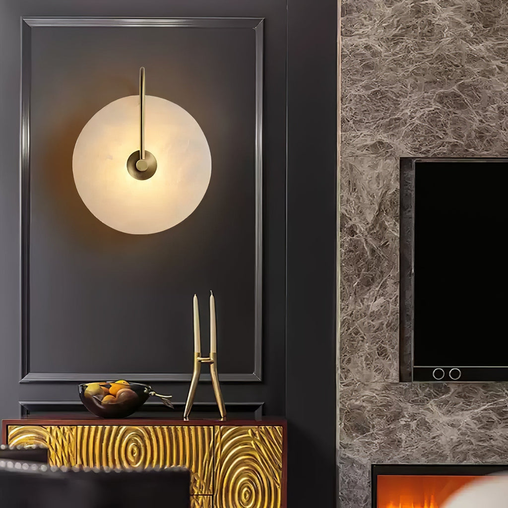 Настінний світильник Alabaster LED, що вмикається в розетку