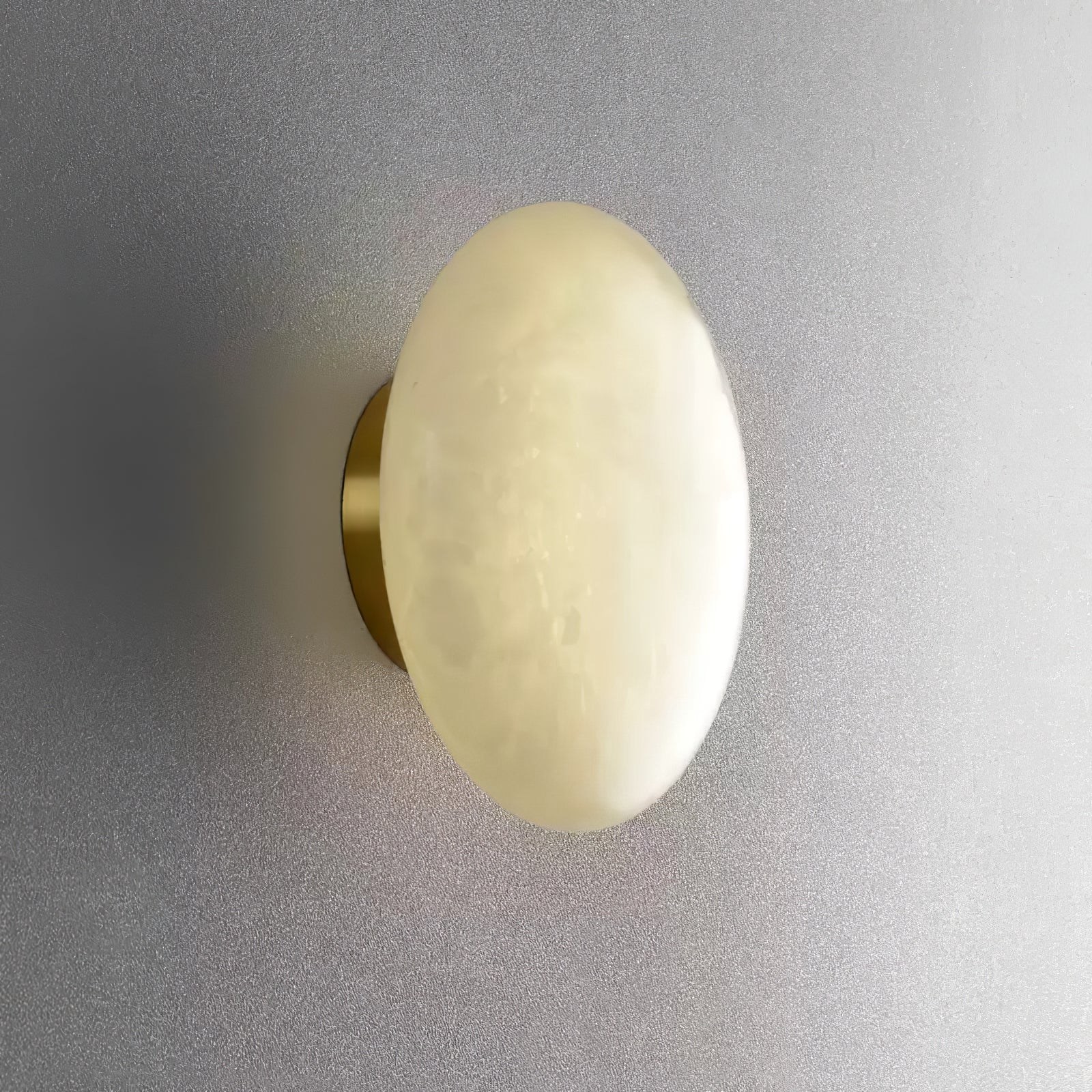 Овальний стельовий світильник Alabaster