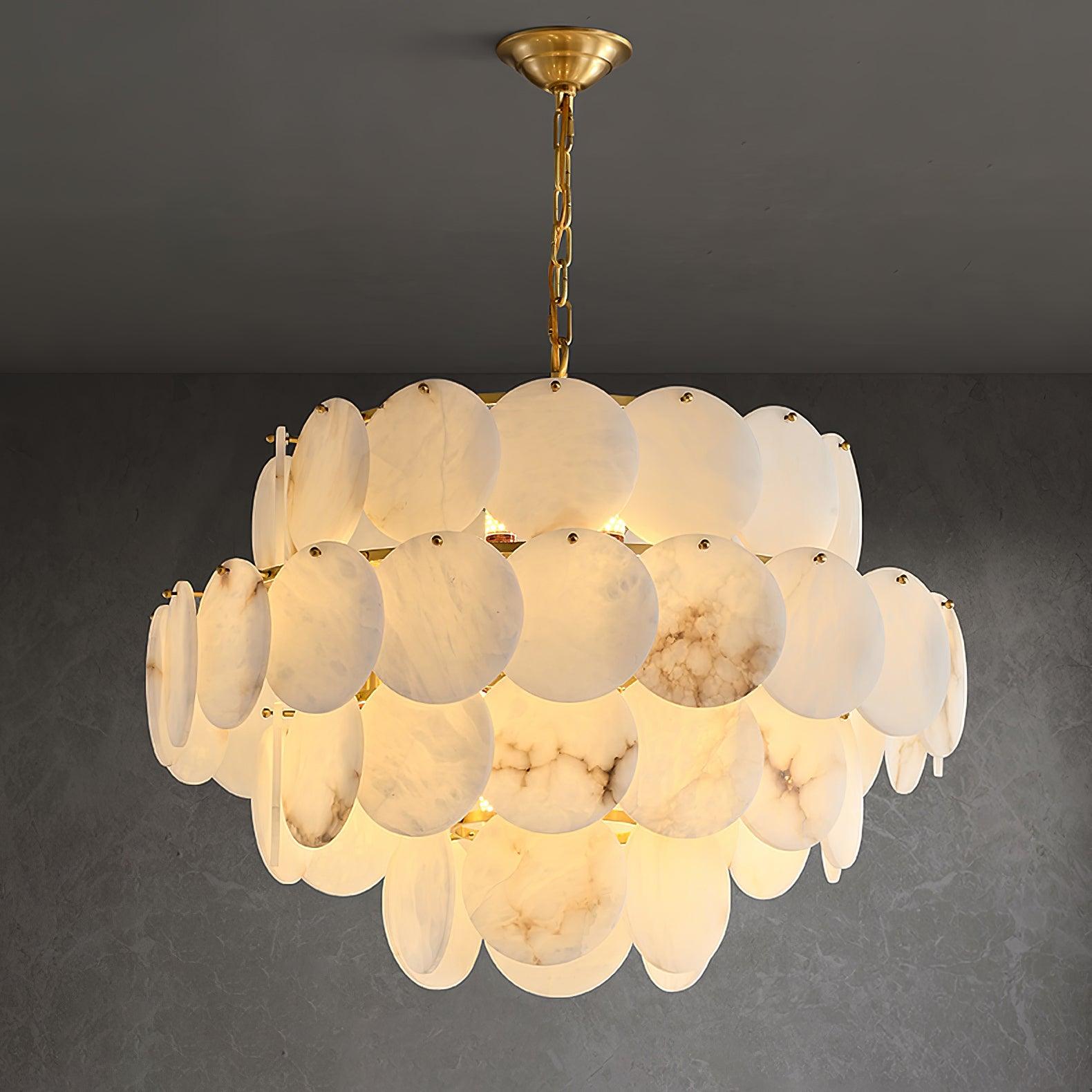 Латунна люстра Alabaster Shell