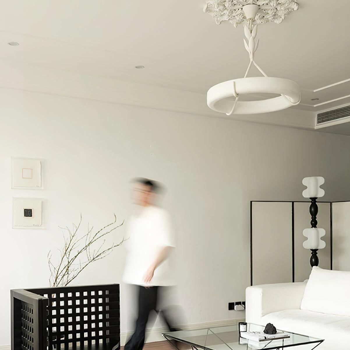 Потолочная люстра Tinsley Plaster