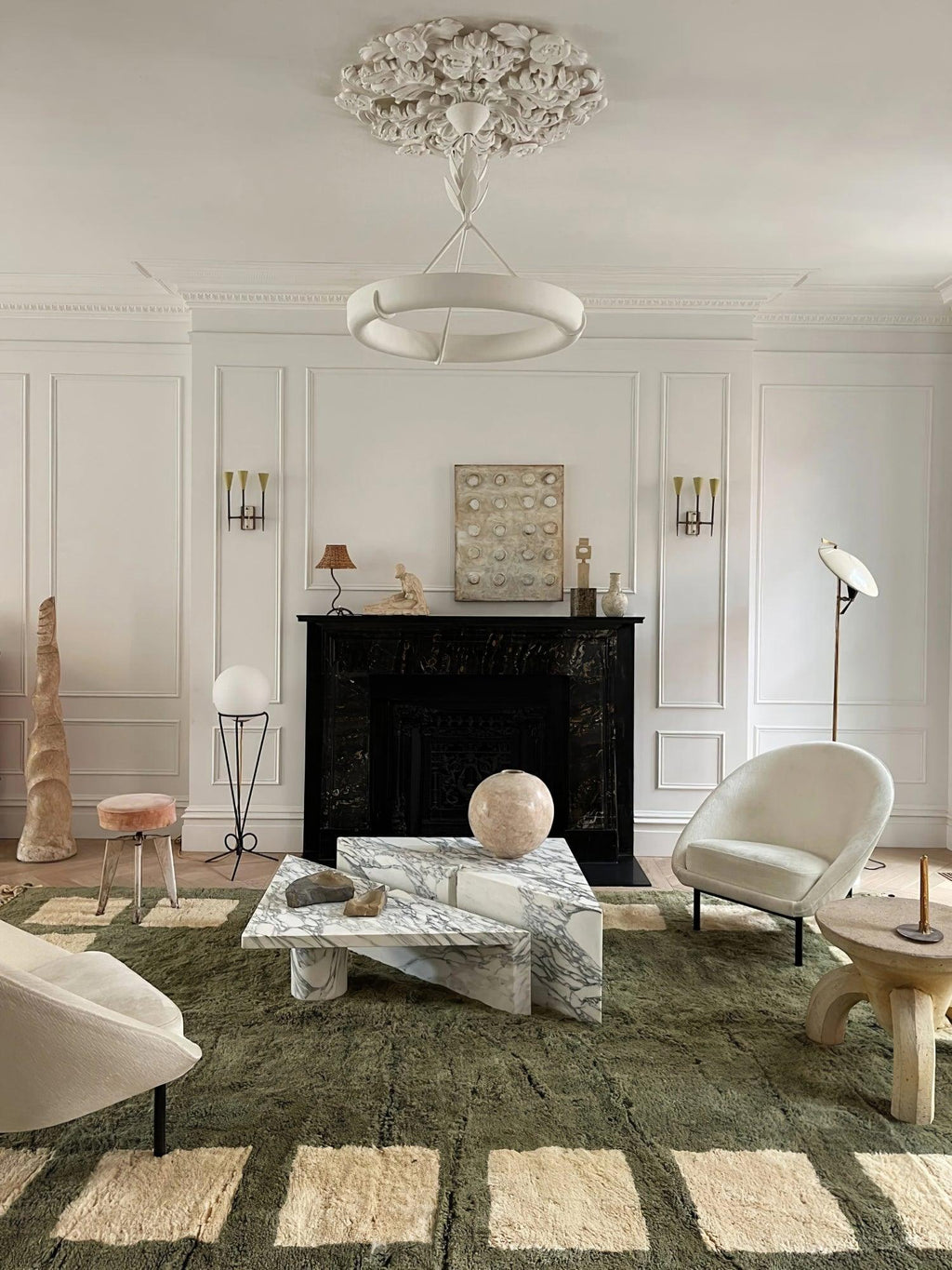Потолочная люстра Tinsley Plaster