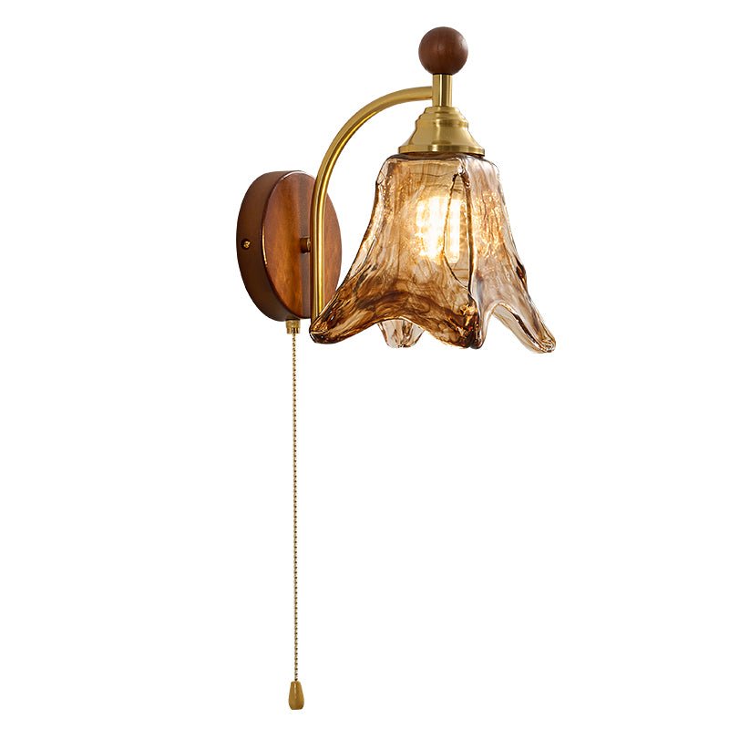 Amberveil Bloom Wall Lamp - Vakkerlight