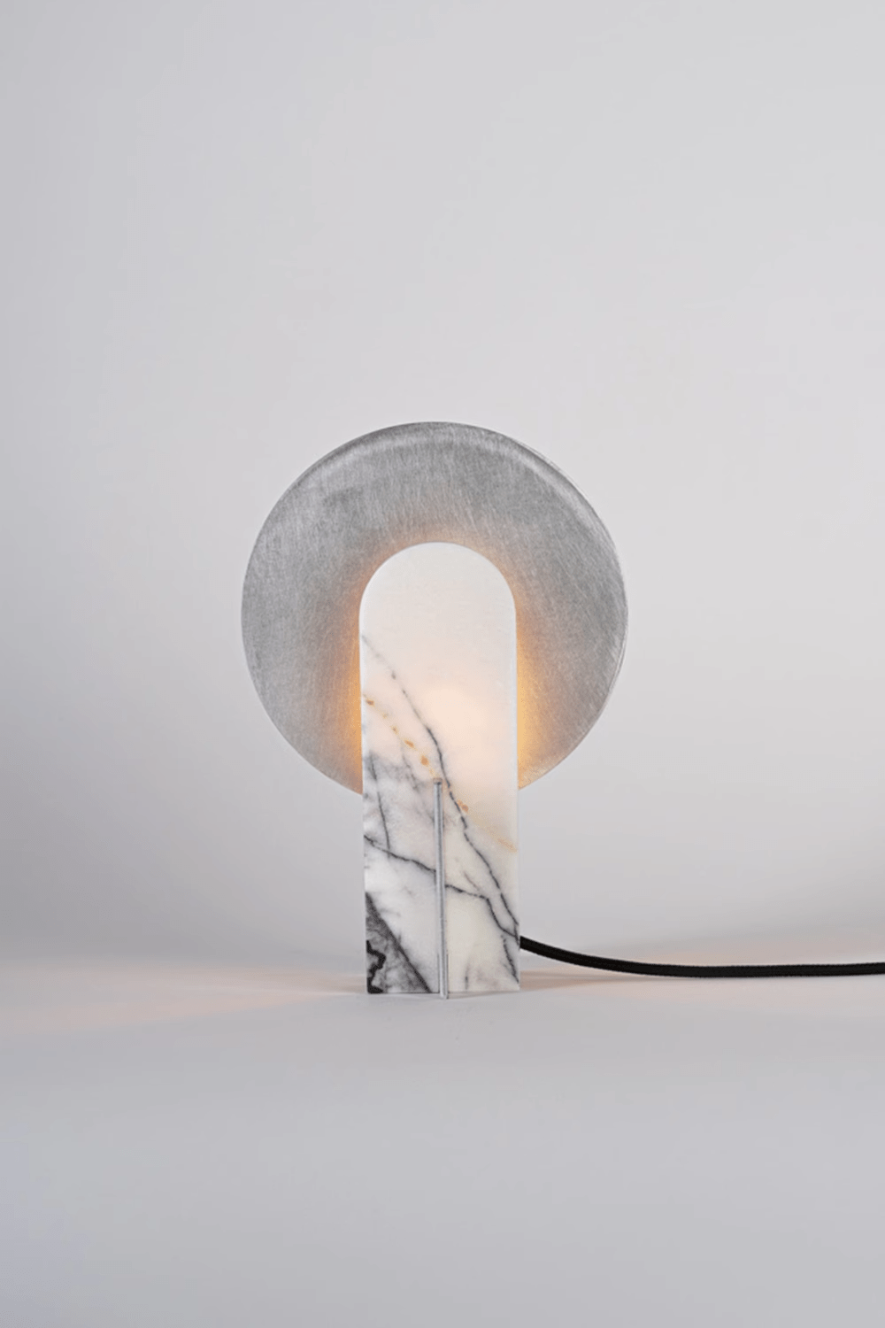 Настольная лампа Arch Marble