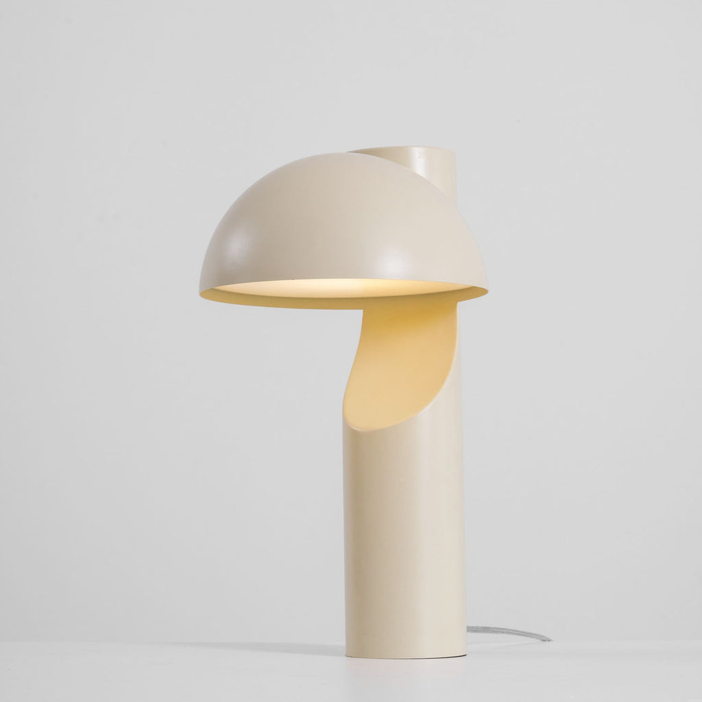 Arcora Minimalist Table Lamp - Vakkerlight