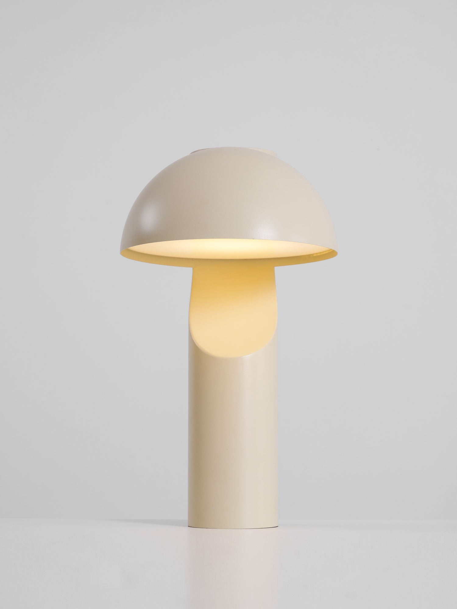 Настільна лампа Arcora Minimalist