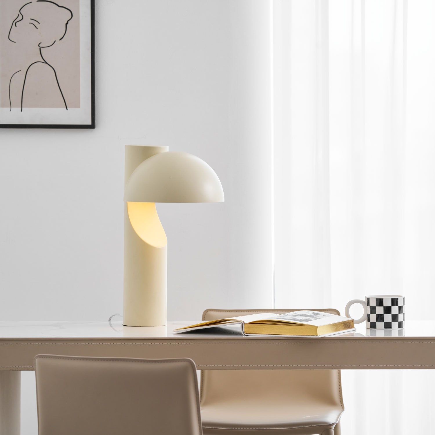 Настільна лампа Arcora Minimalist