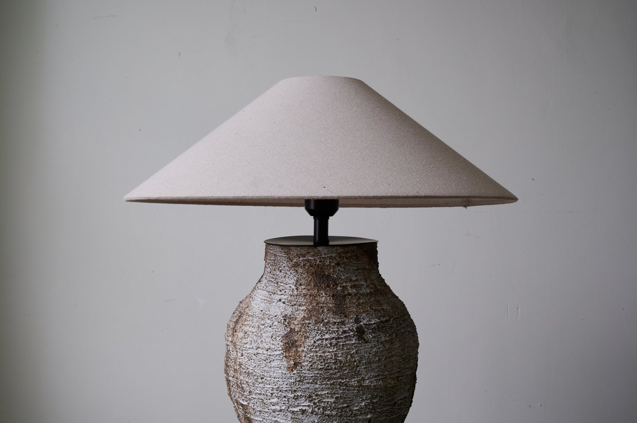 Настільна лампа Arden Textured Clay