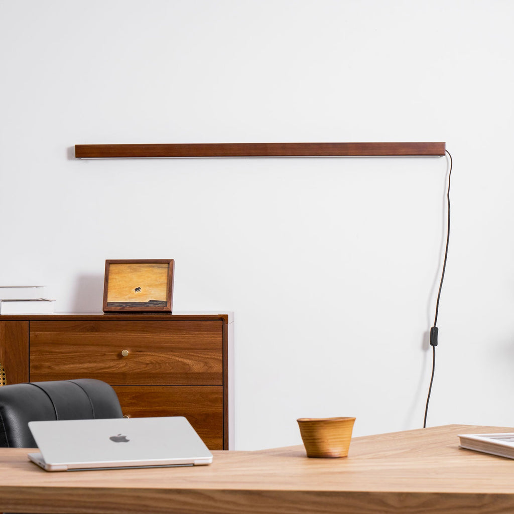 Настінний світильник Arlo Linear Wood Plug-in