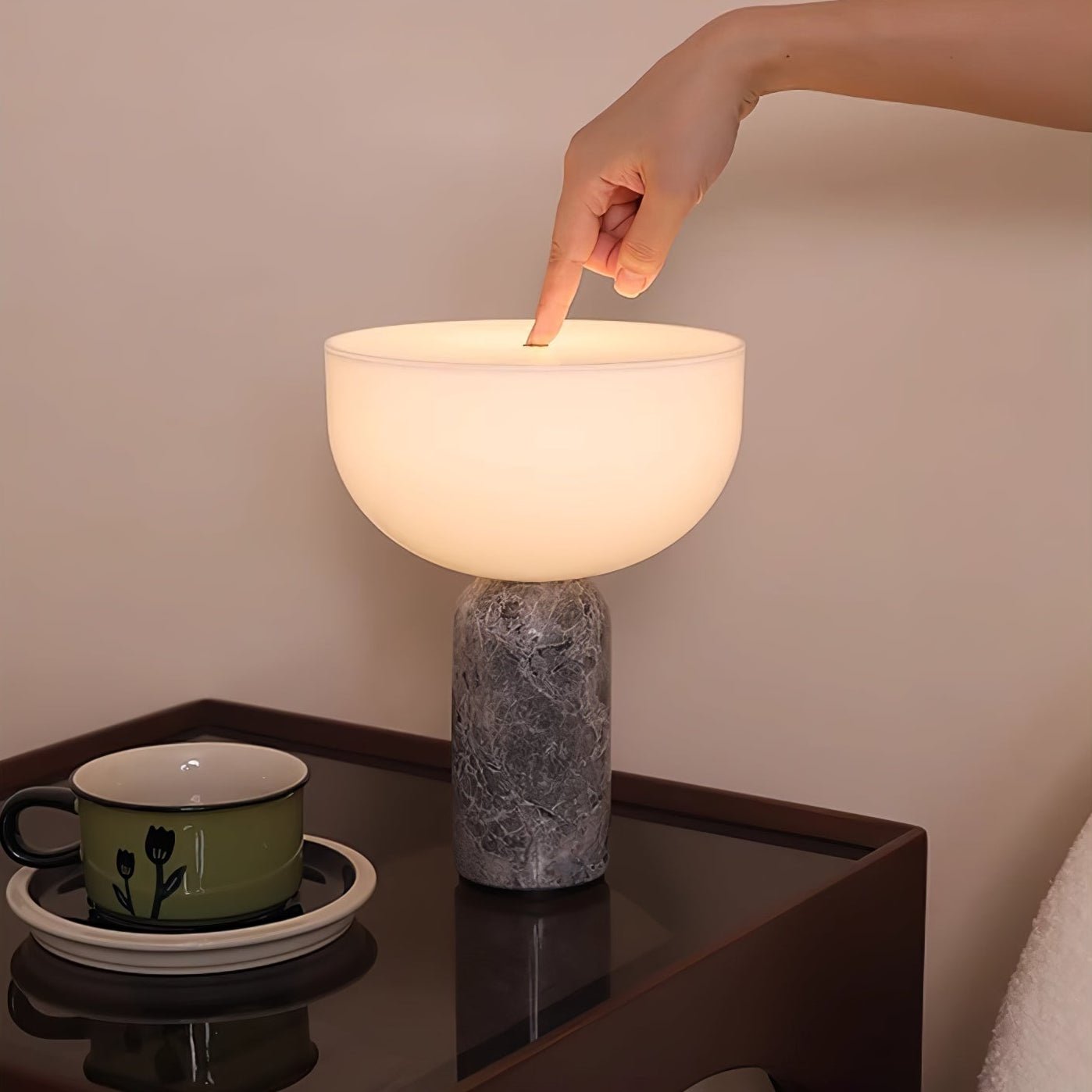 Настільна лампа Arno Sphere Marble