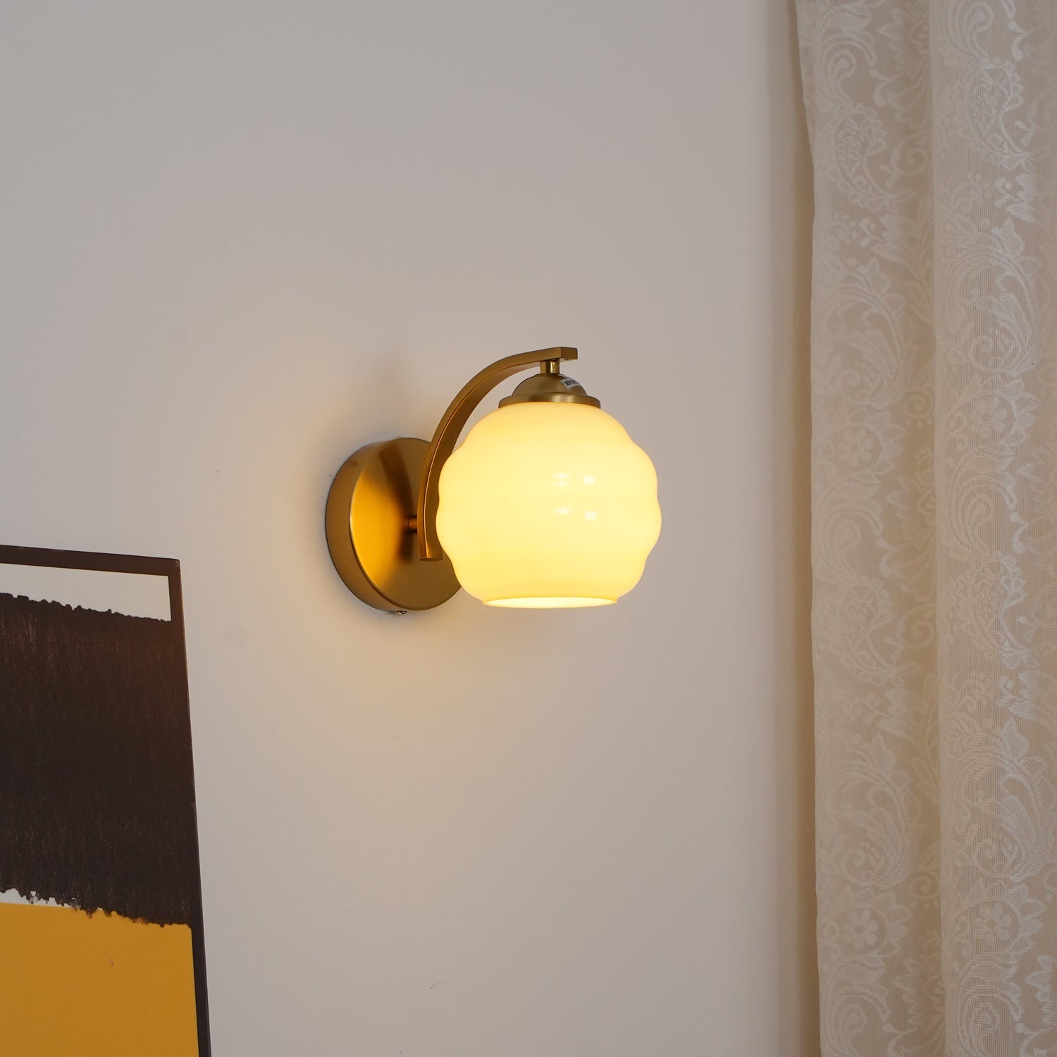 Настінний світильник Art Deco, що вмикається в розетку