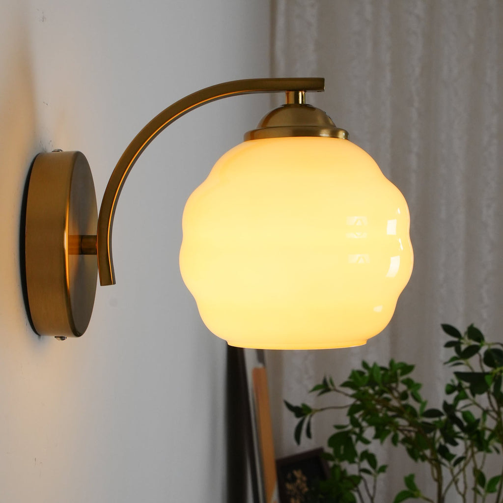Настінний світильник Art Deco, що вмикається в розетку