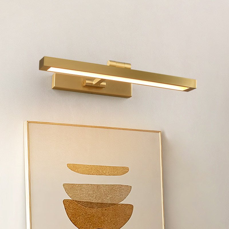 Настінний світильник Avery Brass