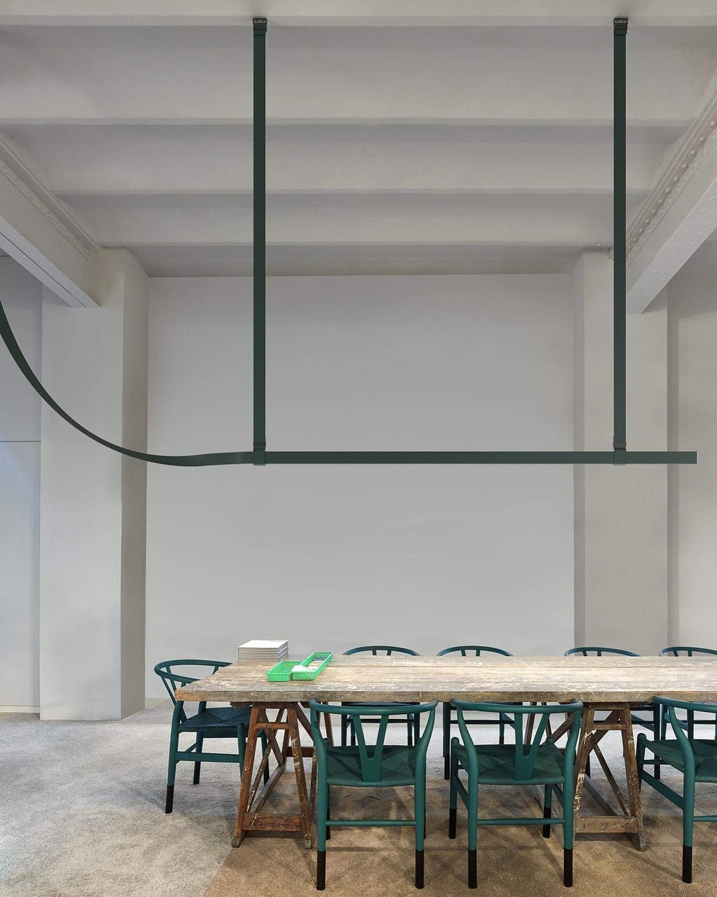 Горизонтальний підвісний світильник Belt