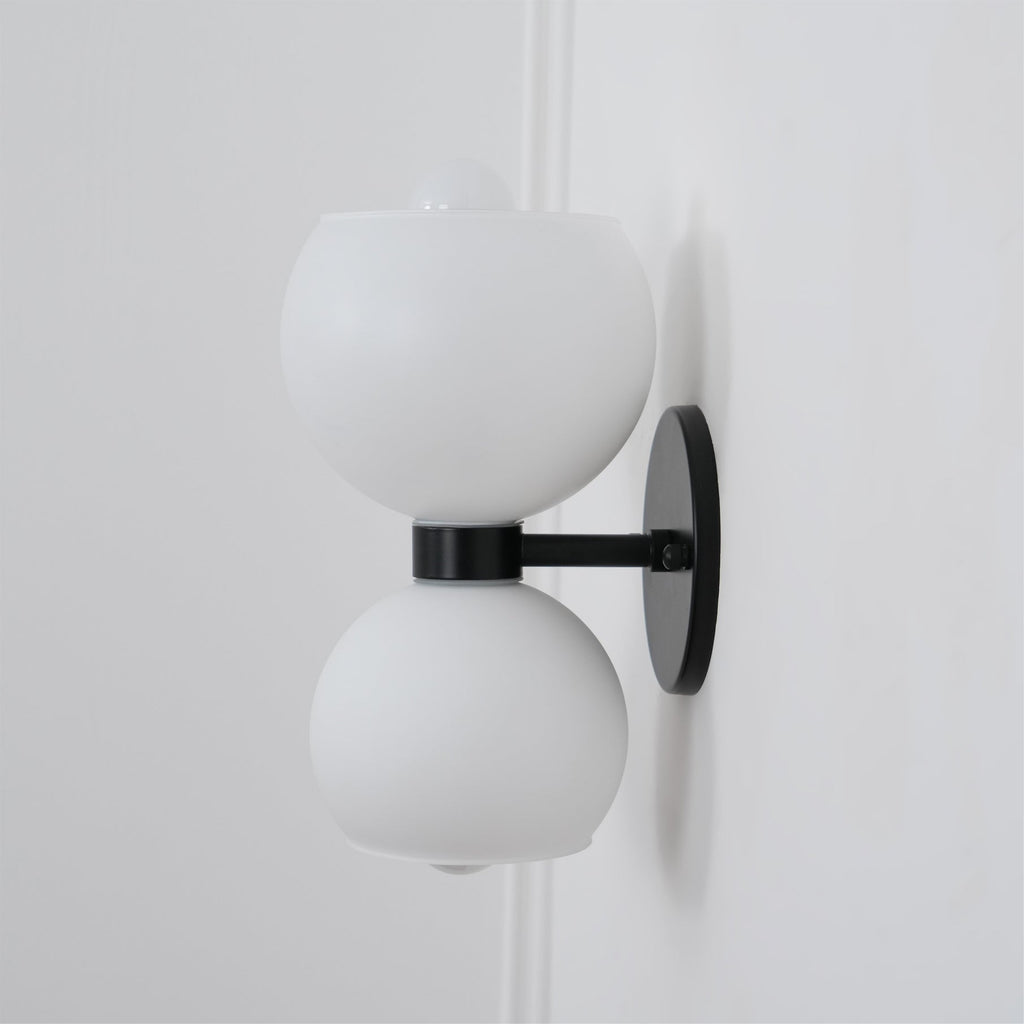 Круглий перлинний світильник