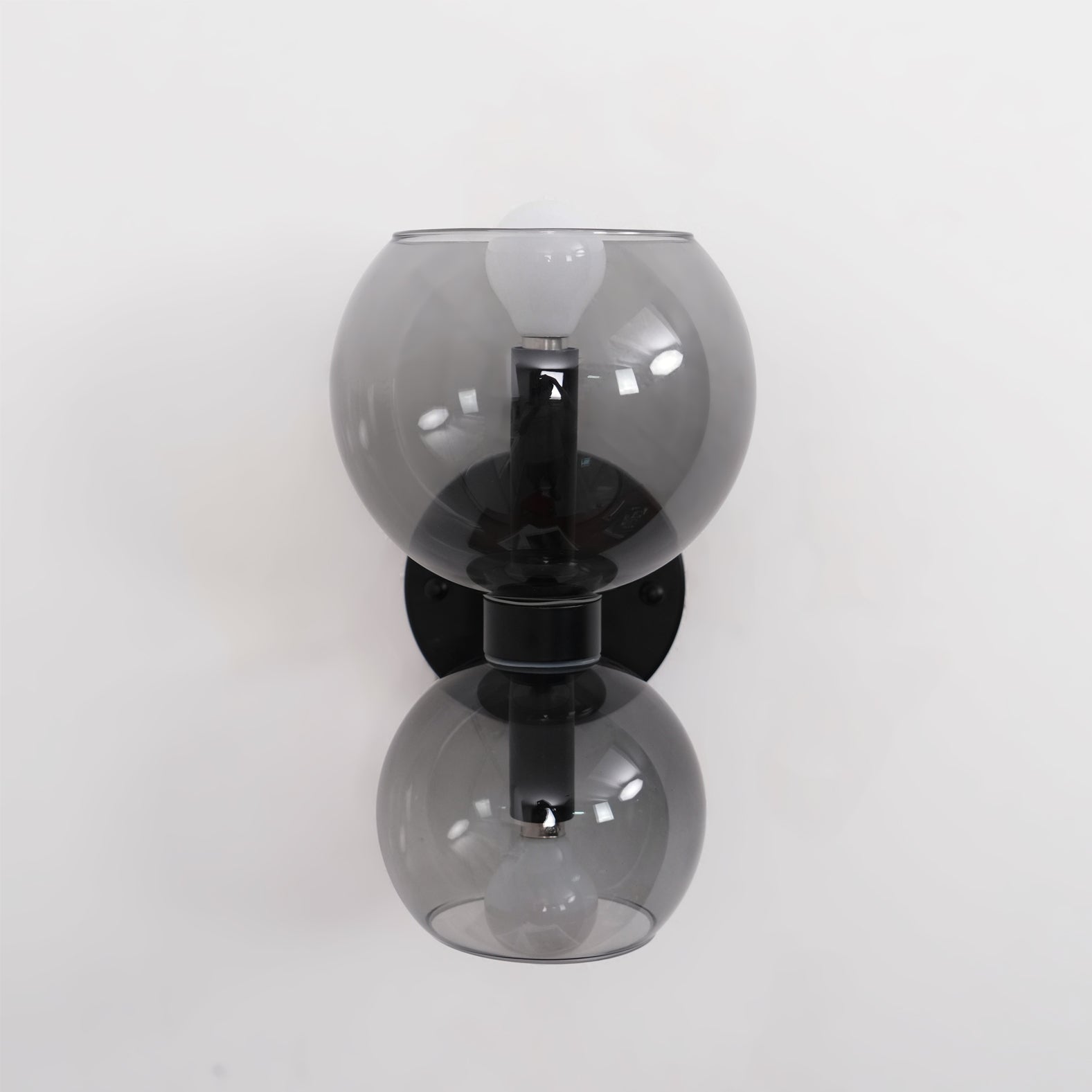 Круглий перлинний світильник