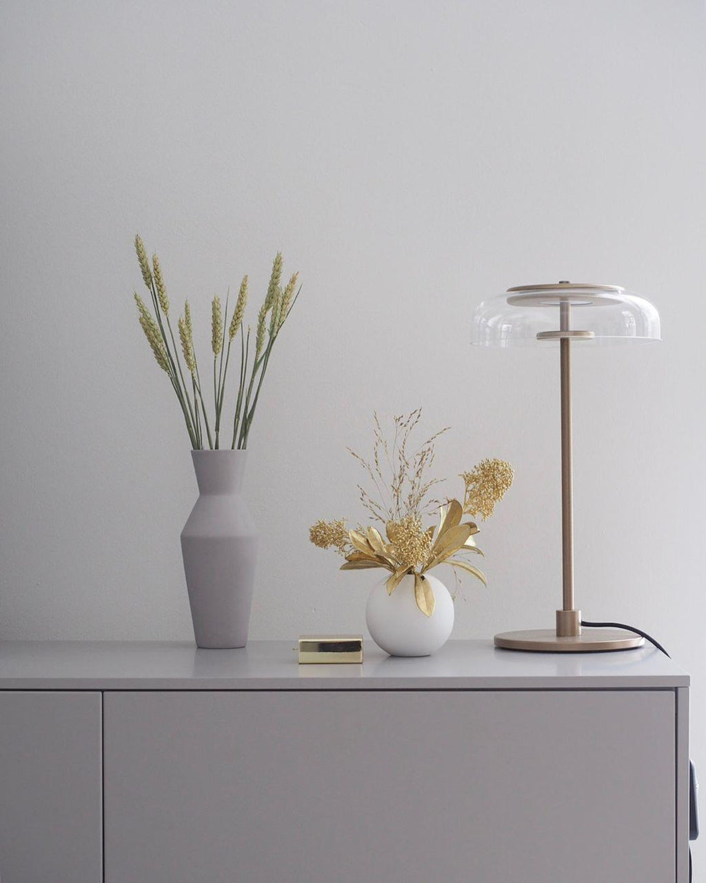 Настольная лампа Solara
