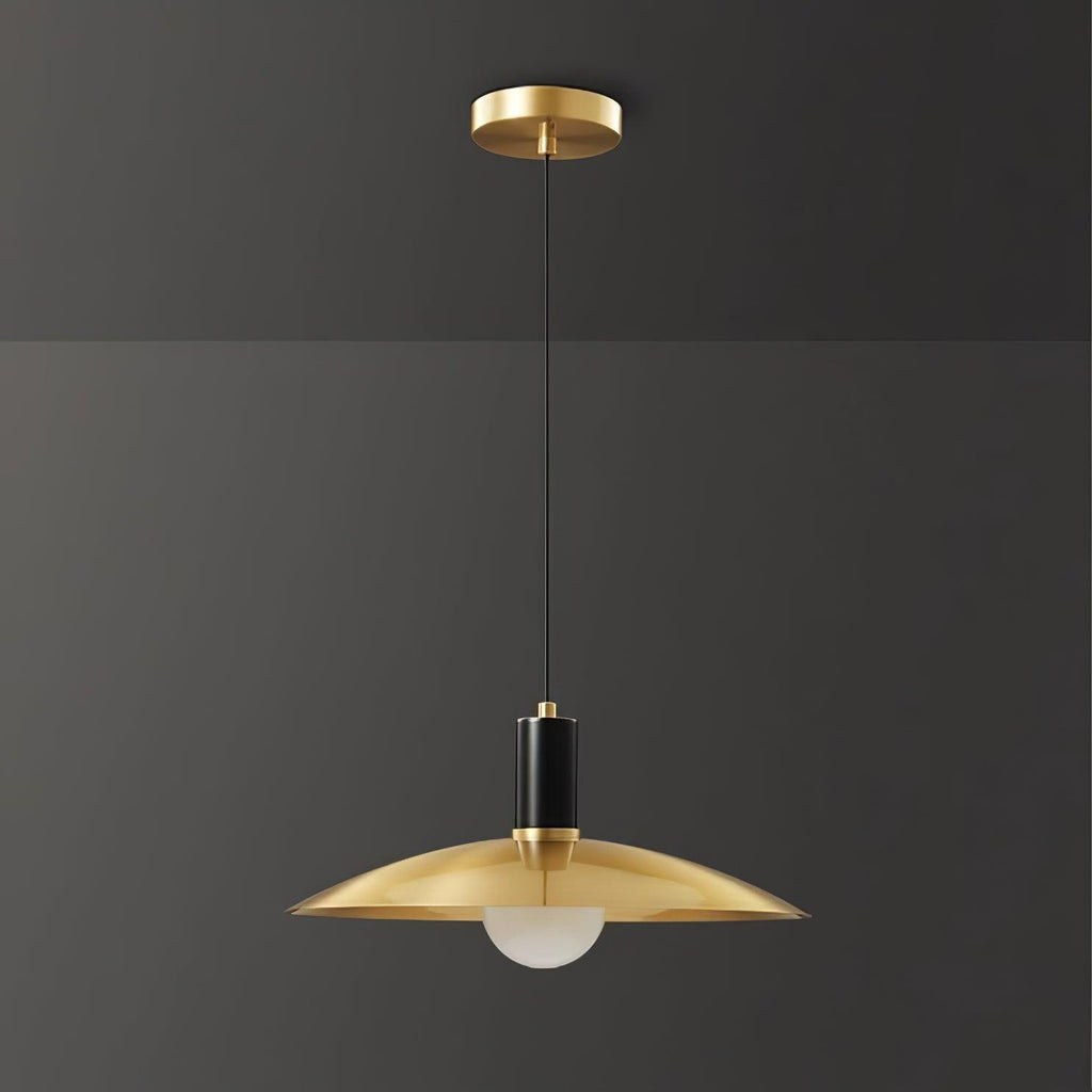 Латунний підвісний світильник розкльошеної форми