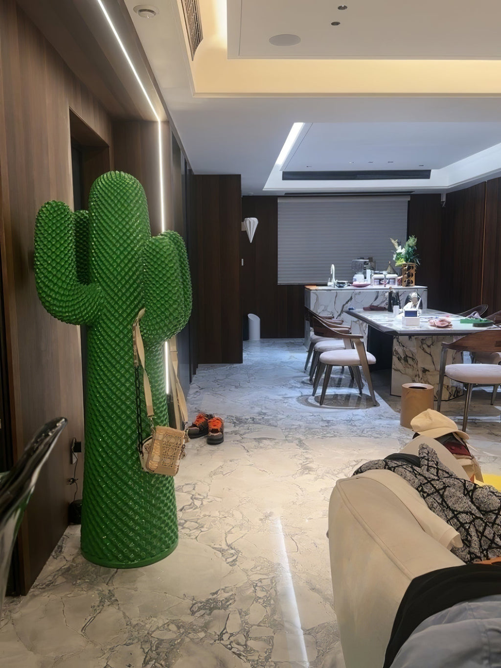 Скульптурна вішалка Mello Cactus