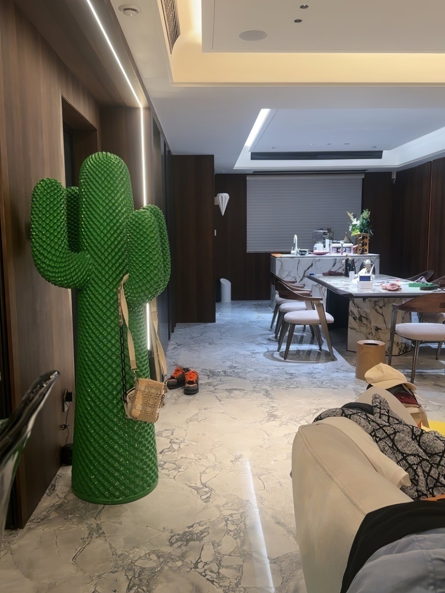 Скульптурна вішалка Mello Cactus