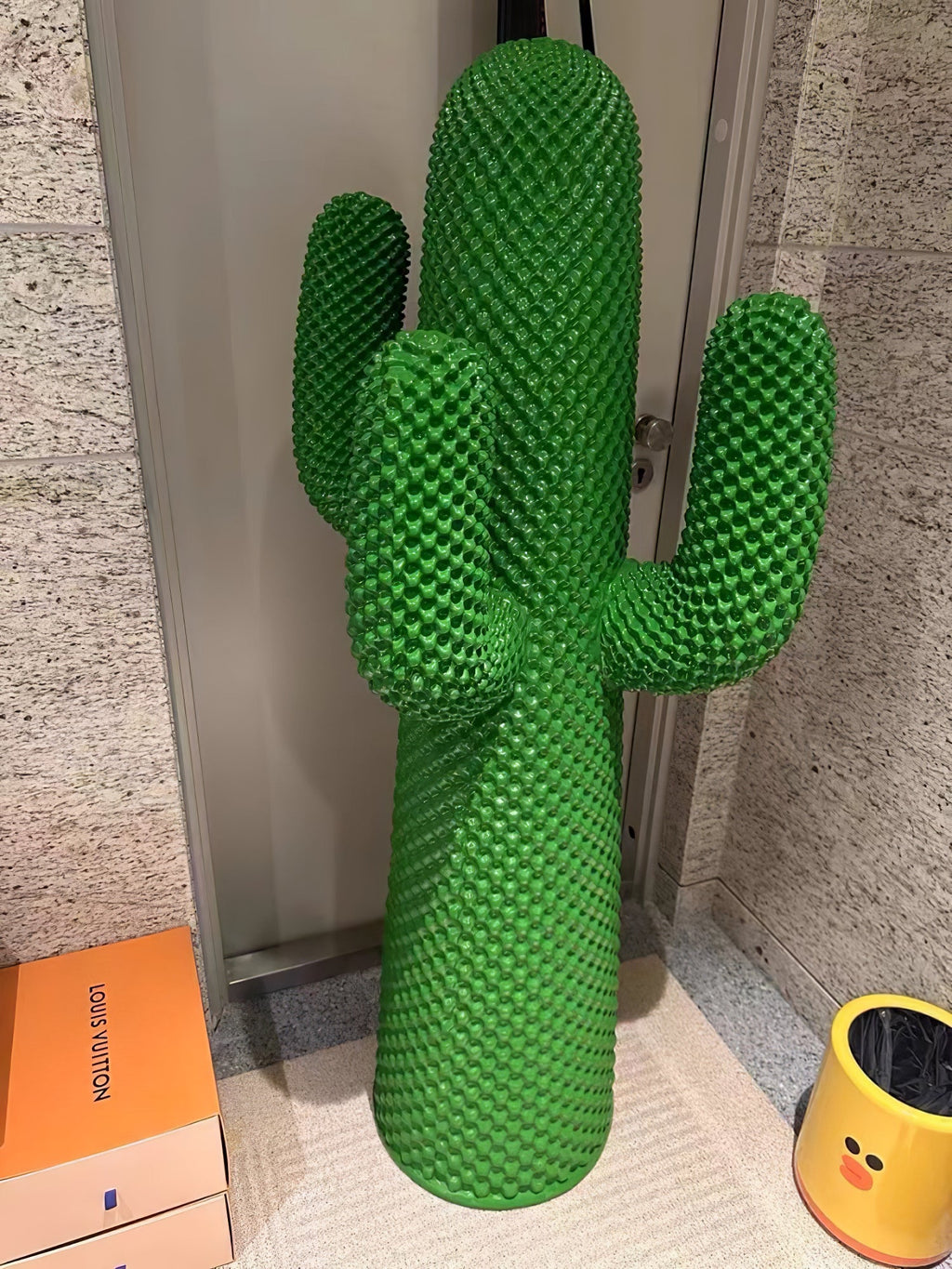 Скульптурна вішалка Mello Cactus