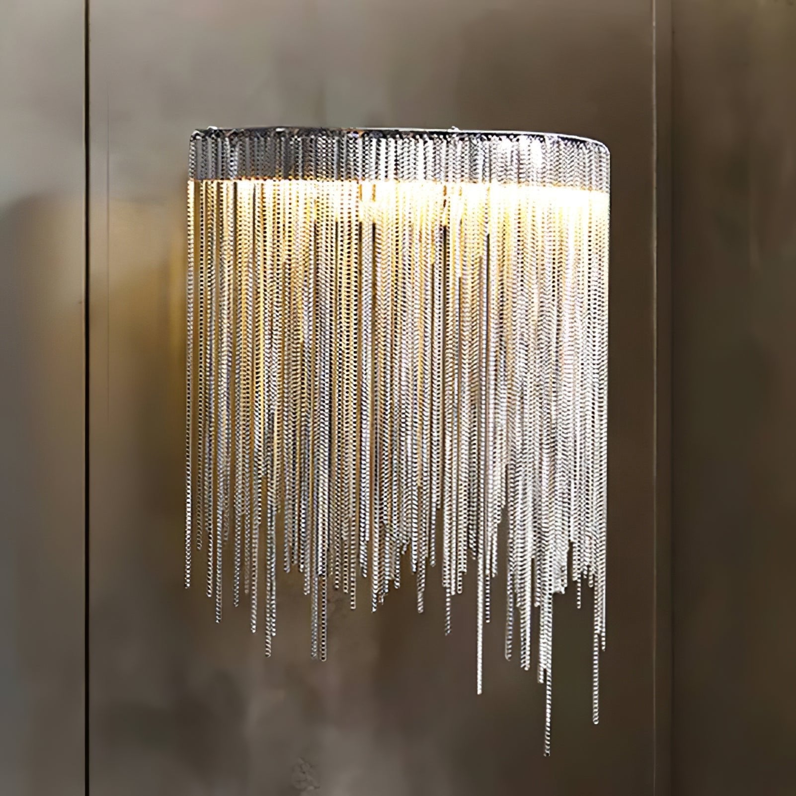 Настінний світильник Cadena Tassel