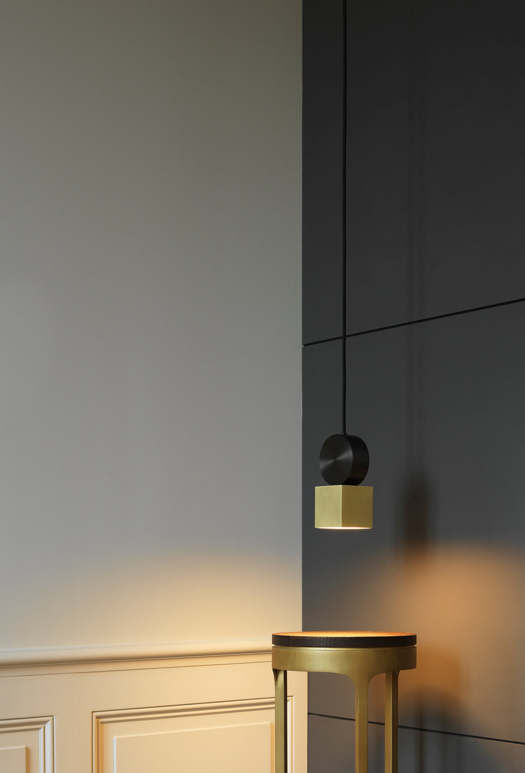 Cale Pendant Collection
