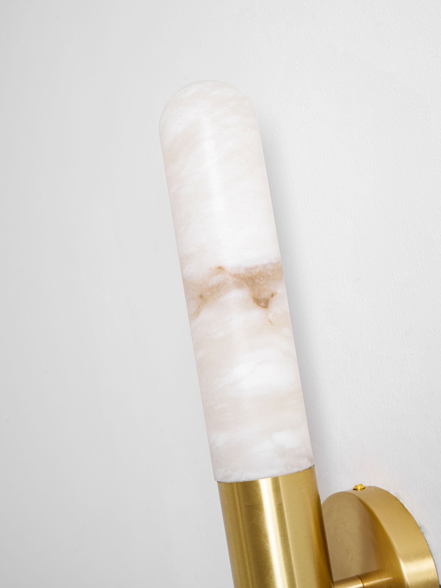 Настінний світильник Cavoya Alabaster