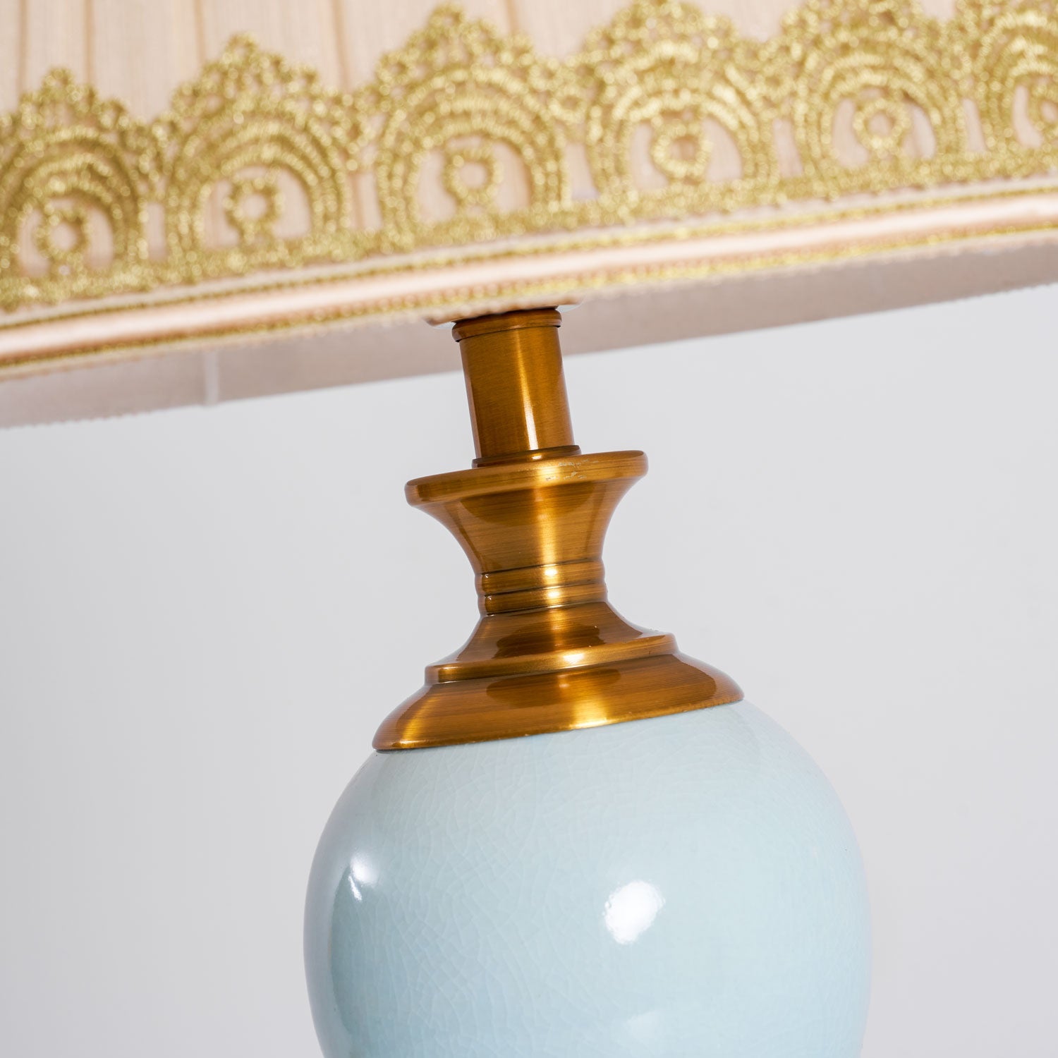 Chaslyn Desk Lamp