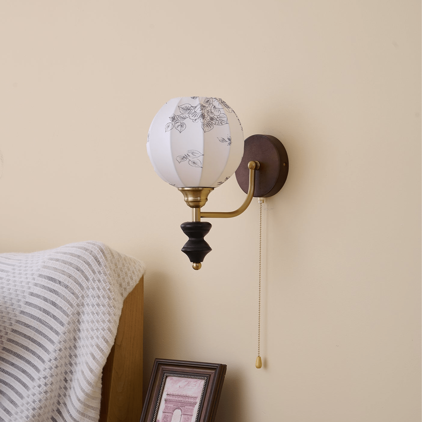 Clarendon Wall Lamp - Vakkerlight