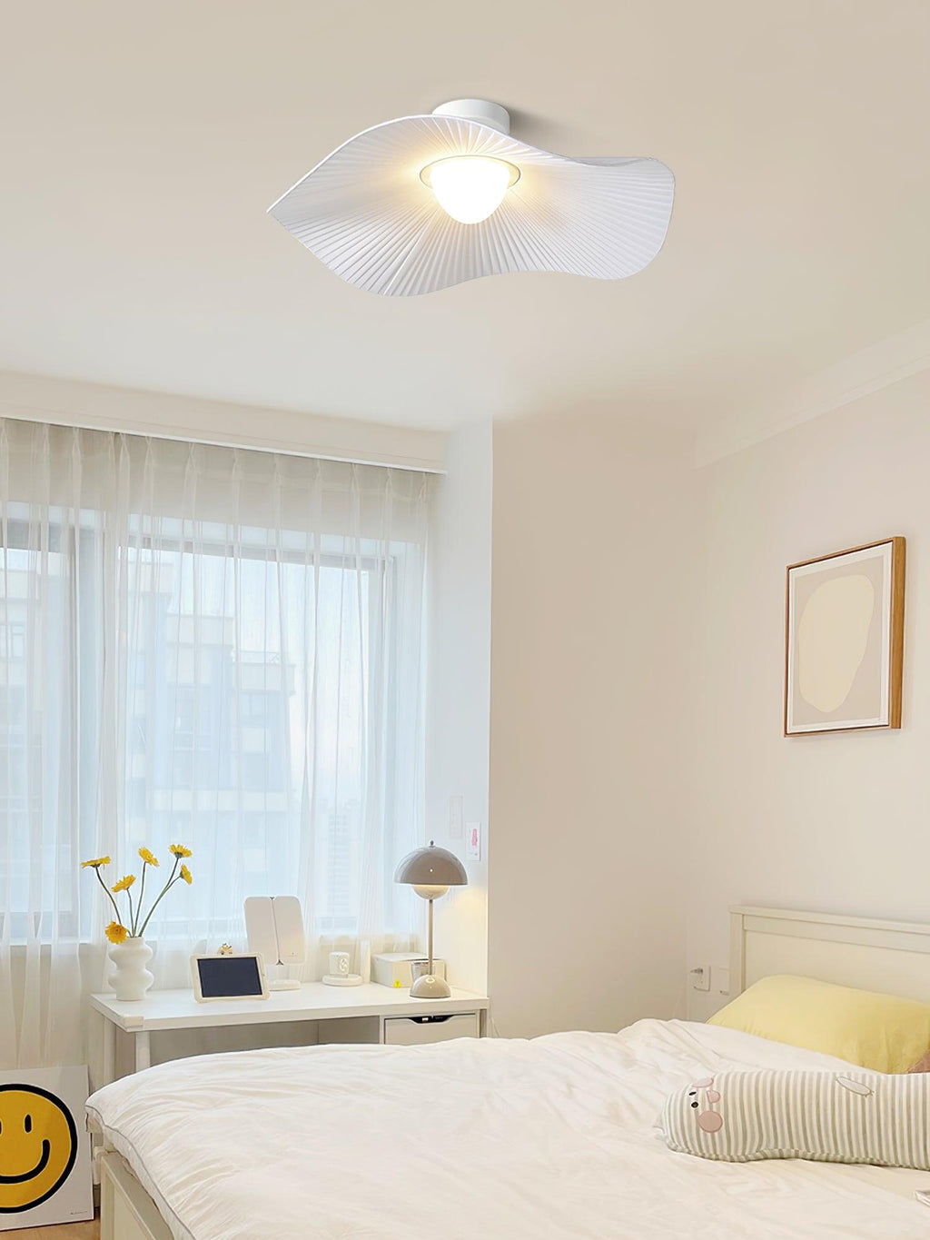 Хмарний стельовий світильник