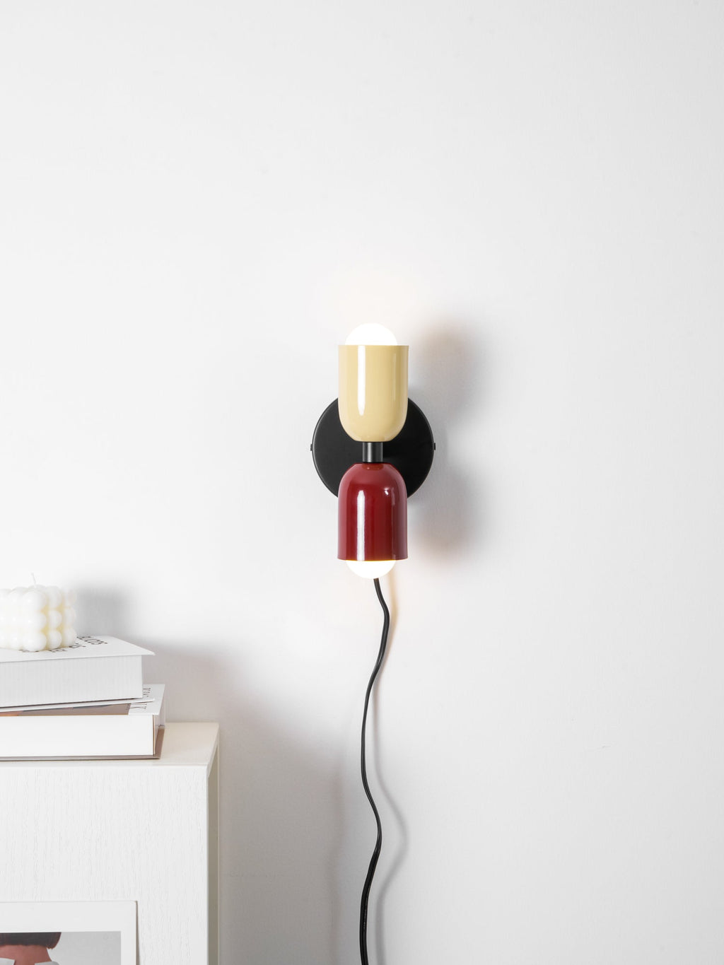 Настінний світильник Couleur Double Plug In