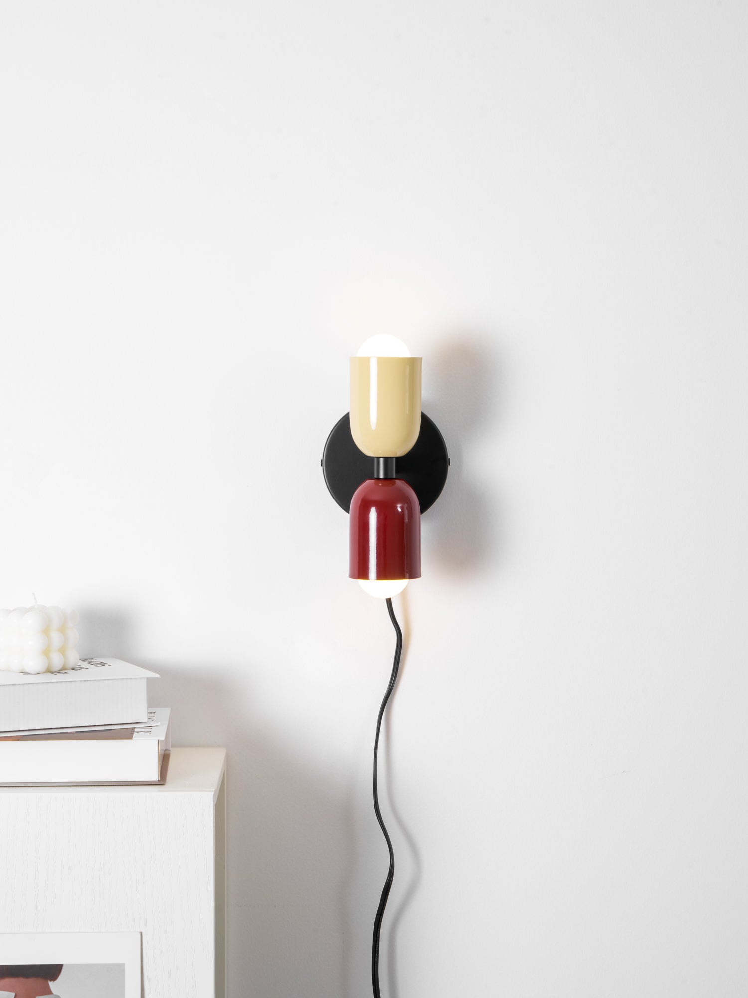 Настінний світильник Couleur Double Plug In