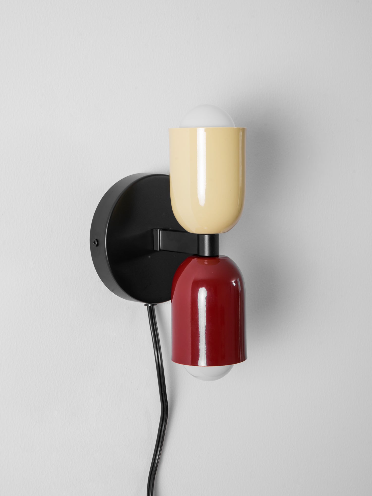 Настінний світильник Couleur Double Plug In