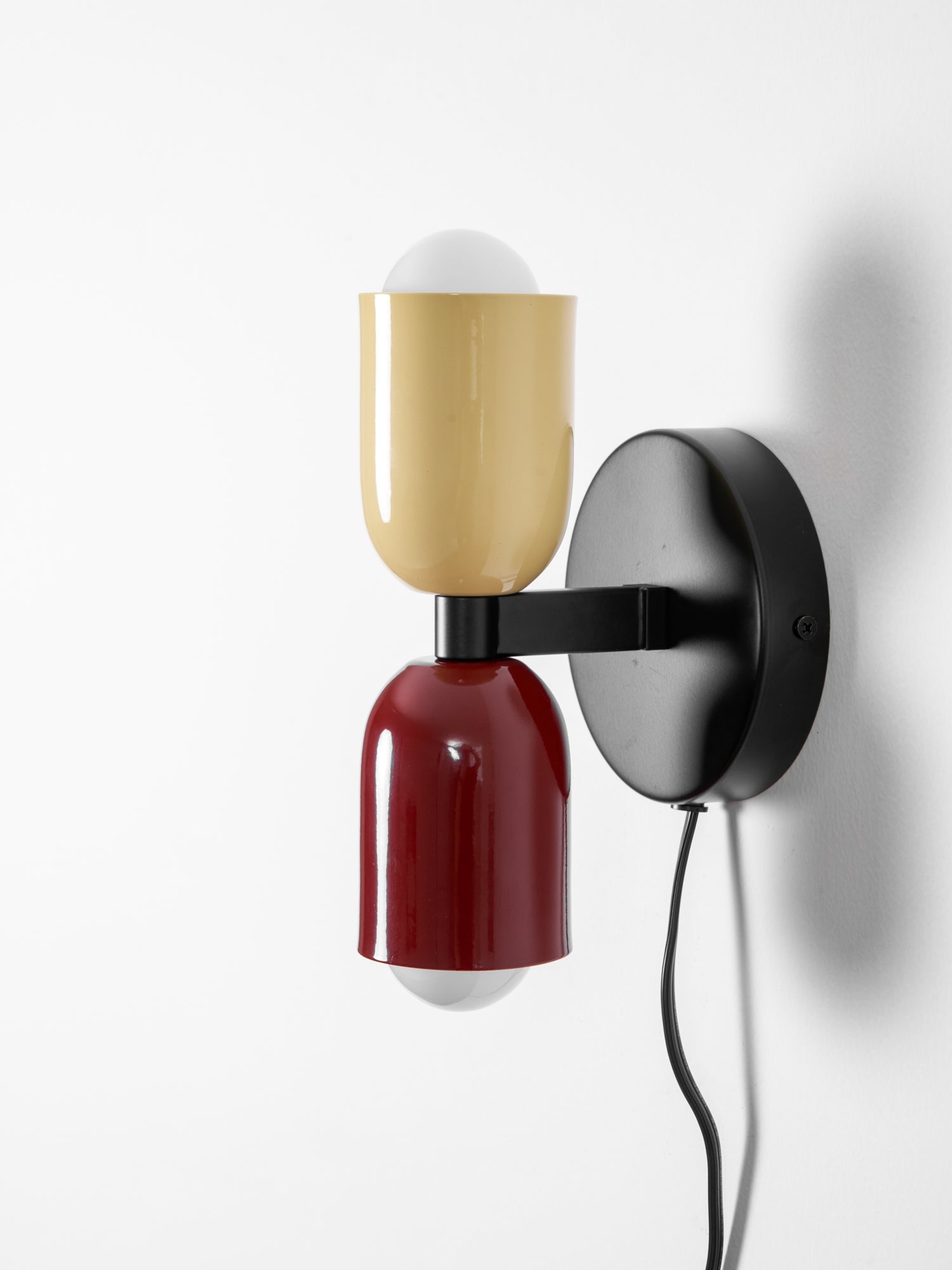 Настінний світильник Couleur Double Plug In