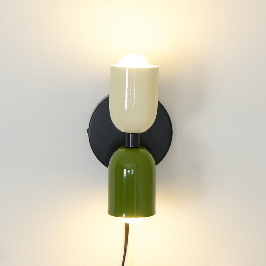 Настінний світильник Couleur Double Plug In
