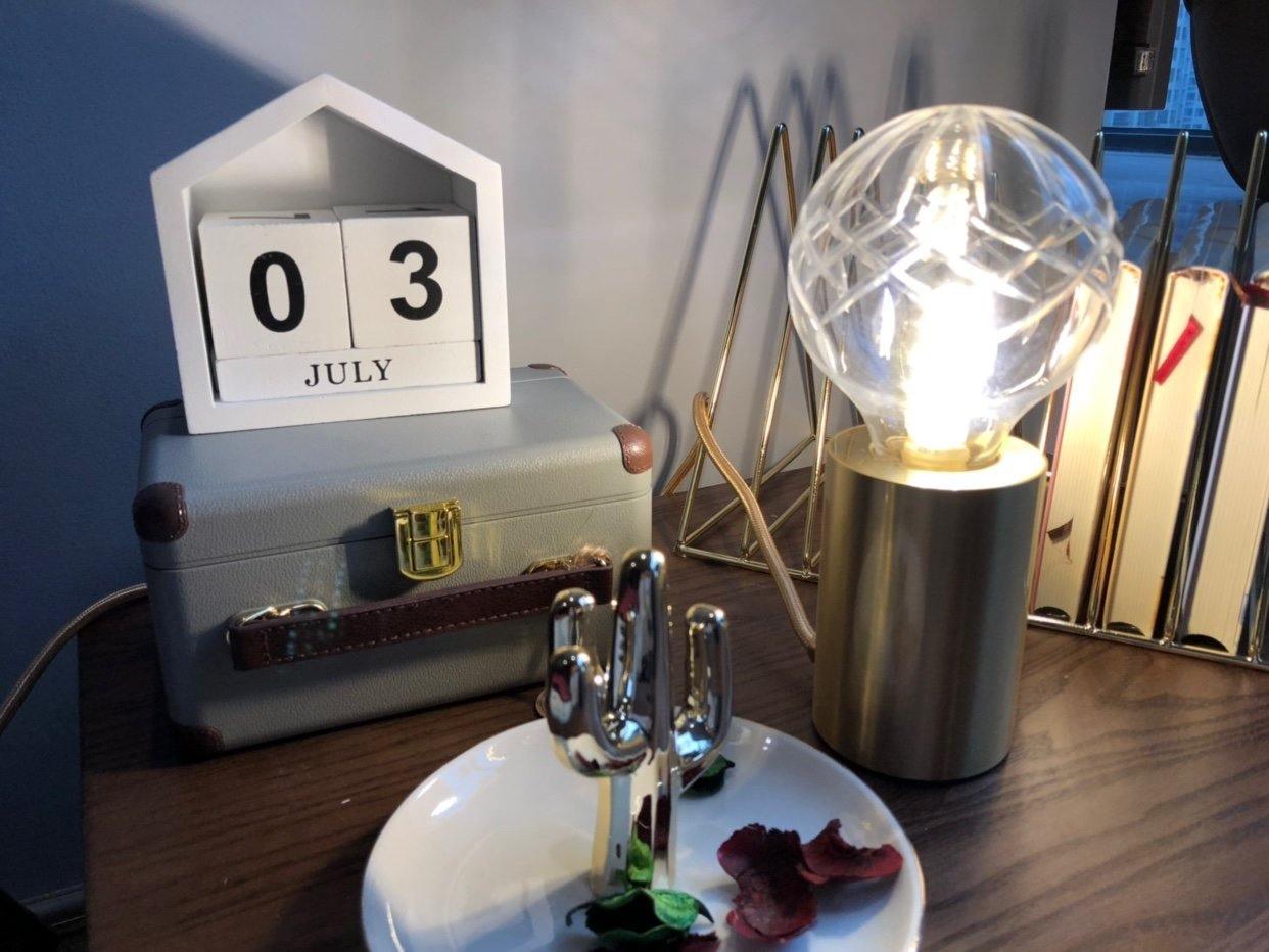 Настільна лампа Crystal Bulb