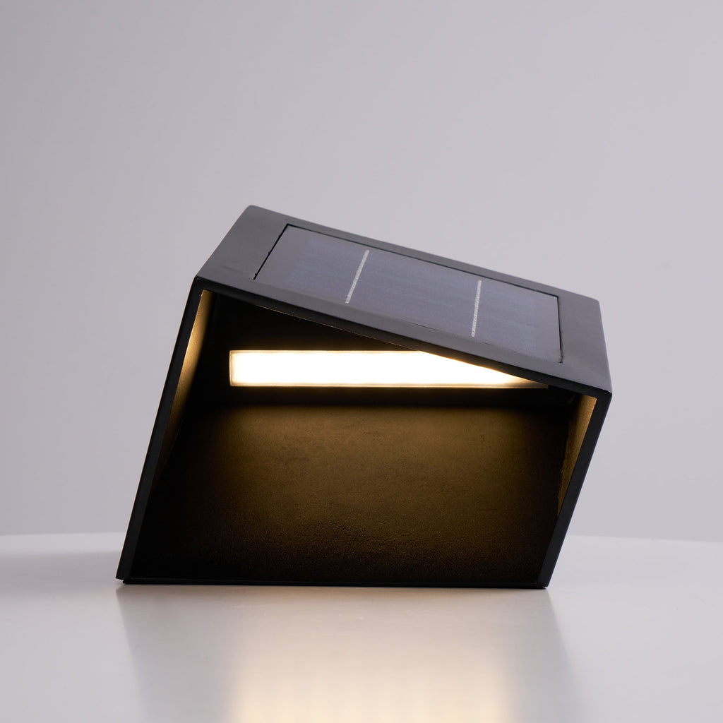 Садовий сонячний ліхтар Cube