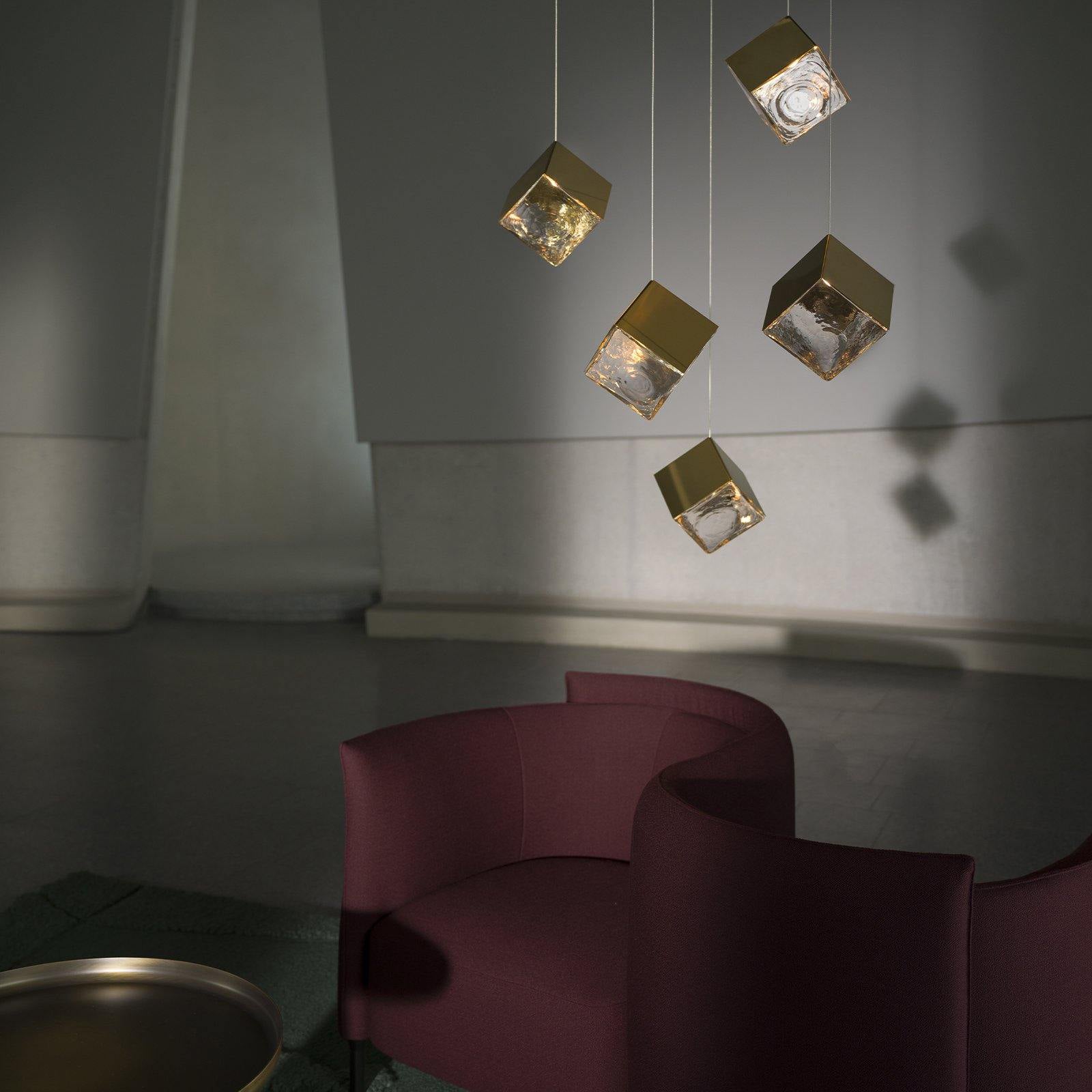 Каскадная люстра Cubic Luster