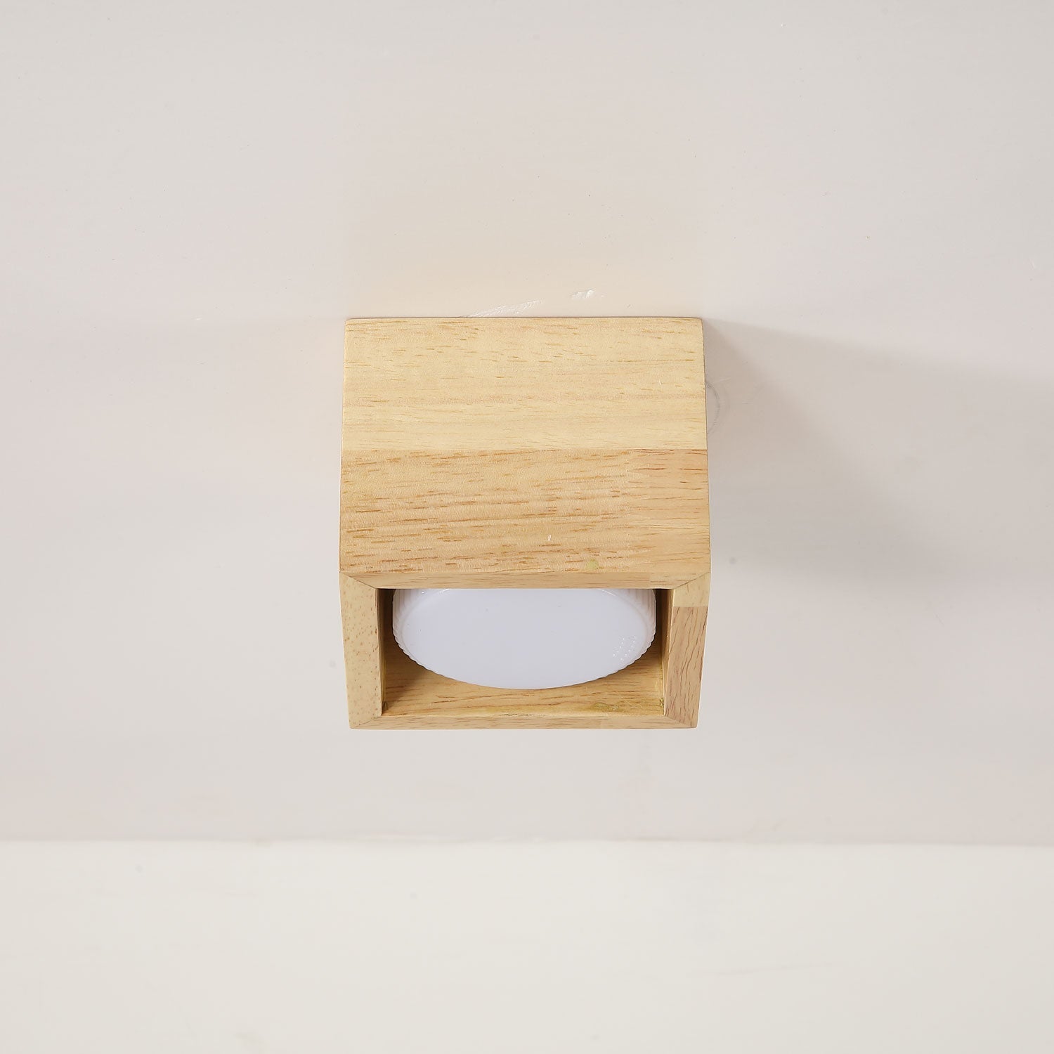 Потолочный светильник Cobra Wood